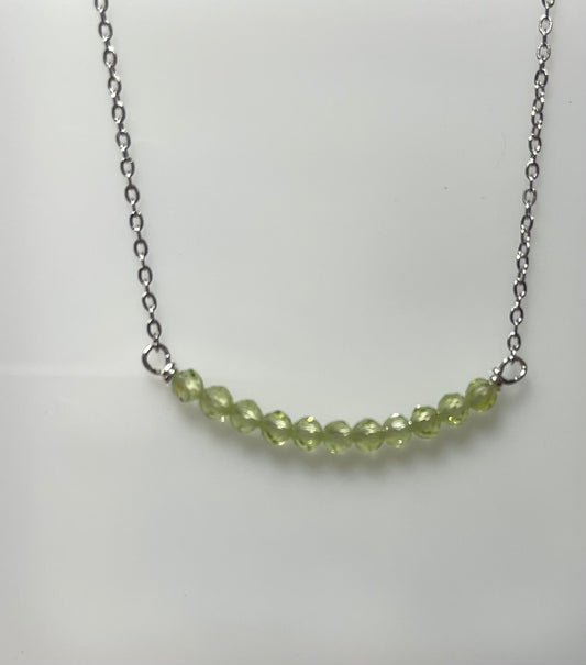 Scoop bar Peridot Silver Necklace