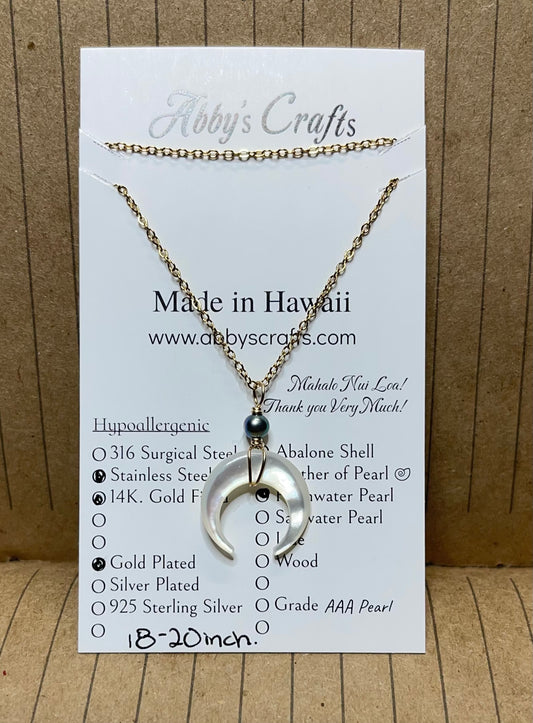 Moon White Mother of Pearl Shell with pearl Gold Necklace